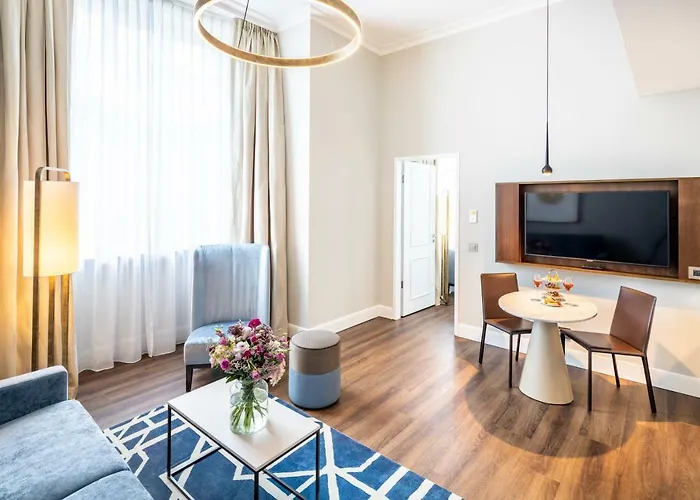 Fraser Hotel 5*