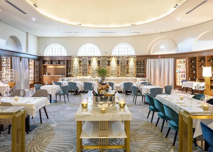 Fraser Hotel 5*